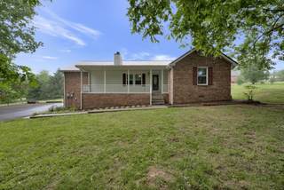 MLS# 2655864 - 1403 Windhill Ct in Windmere Estates in Greenbrier Tennessee 37073