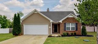 MLS# 2656794 - 604 Creekpoint Ln in Creeksbend Sec 1 Ph 1 in Murfreesboro Tennessee 37129