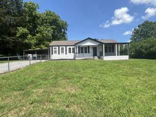 MLS# 2657489 - 6515 Amanda Way in Hooper Acres in Murfreesboro Tennessee 37129