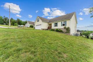 MLS# 2664267 - 1872 Providence Ct in Fieldstone Farms Sec 4 in Columbia Tennessee 38401