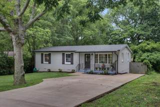 MLS# 2665766 - 226 May Dr in Anderson Estates in Madison Tennessee 37115