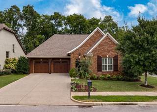 MLS# 2667030 - 1036 Baxter Ln in Fairvue Plantation in Gallatin Tennessee 37066