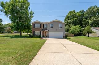 MLS# 2671705 - 7356 Hidden Lake Cir in Hidden Lake in Fairview Tennessee 37062