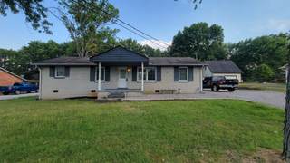 MLS# 2679297 - 1815 George Thomas Dr in Deer Park I in La Vergne Tennessee 37086