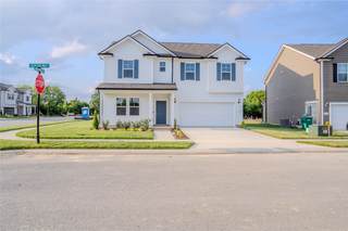 MLS# 2680920 - 118 Glacier Way in Carothers Crossing Ph 3 in La Vergne Tennessee 37086
