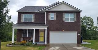 MLS# 2681367 - 756 Prominence Rd in Highlands At Bear Creek Phase 2 Sec 2 in Columbia Tennessee 38401