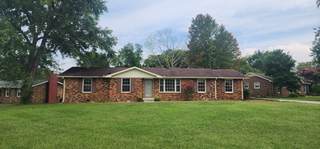 MLS# 2683793 - 112 Paxton Dr NW in Walnut Hills in Hendersonville Tennessee 37075