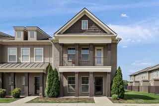 MLS# 2686940 - 3111 Blue Sky Dr in Generals Run Units 12 in Murfreesboro Tennessee 37130