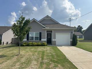 MLS# 2687731 - 2104 Franks Ct in Armstrong Meadows Sec 4 in Columbia Tennessee 38401