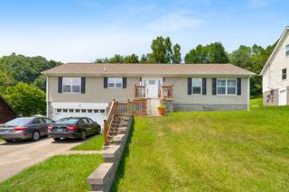 MLS# 2688734 - 1005 E Bobby Ct in Marcie Mountain Mead in Goodlettsville Tennessee 37072