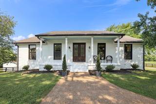MLS# 2688801 - 1521 Lewisburg Pike in NA in Franklin Tennessee 37064
