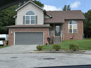 MLS# 2690637 - 5217 Rockridge Ct in Hickory Highlands in Antioch Tennessee 37013