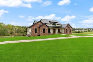 MLS# 2690690 - 539 Buddy Rd in Buddy Road in Burns Tennessee 37029