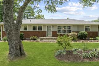 MLS# 2692377 - 218 Crestland Dr in A Jackson Hgts in Columbia Tennessee 38401