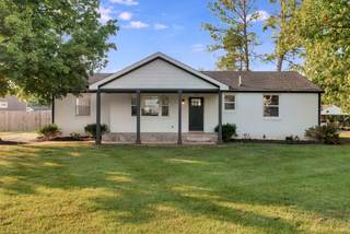 MLS# 2695614 - 100 Greely Dr in Fieldcrest Sec 2 in Columbia Tennessee 38401