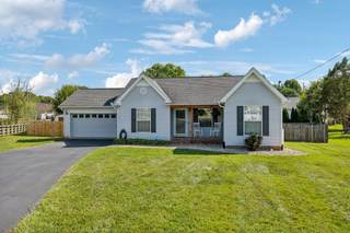 MLS# 2697045 - 2020 Stafford Dr in Fox Run Sec 7B in Columbia Tennessee 38401