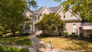 MLS# 2698133 - 121 Glen Leven Way in Glen Leven Sec 2 in Hendersonville Tennessee 37075