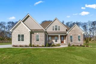 MLS# 2699248 - 8007 Traditions Ln in The Traditions in Columbia Tennessee 38401