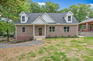 MLS# 2699306 - 506 Jean Dr in Deer Park I in La Vergne Tennessee 37086