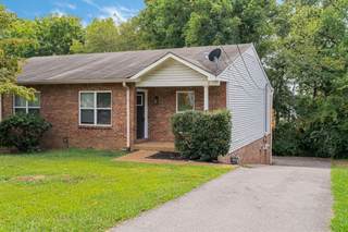 MLS# 2702405 - 680 Dutchmans Dr in Hunters Hill in Hermitage Tennessee 37076