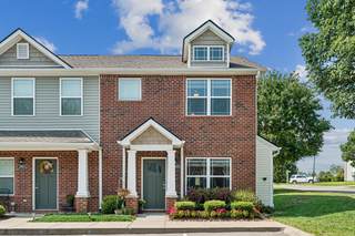 MLS# 2702781 - 3000 Bellflower Cir in Somerset Springs Townhomes in Spring Hill Tennessee 37174