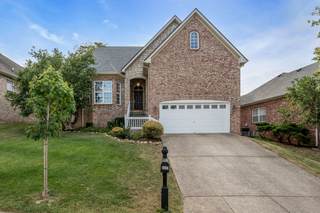 MLS# 2702807 - 6537 Westfall Dr in Riverwalk in Nashville Tennessee 37221
