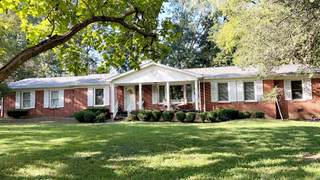 MLS# 2704676 - 1211 1/2 Whitney Dr in Sunnyside Sec 1 in Columbia Tennessee 38401