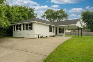 MLS# 2705519 - 122 Yorkside Pl in Colonial Acres Sec in Hendersonville Tennessee 37075