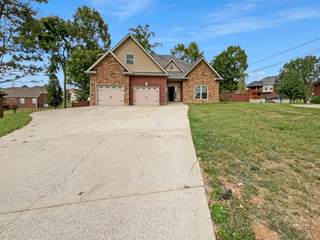 MLS# 2706340 - 1009 Lily Ann Ct in Woodsong Sec 1 Ph 2 in La Vergne Tennessee 37086