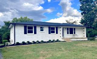 MLS# 2708746 - 2506 Hickory Dr in Hickory Hills in Springfield Tennessee 37172