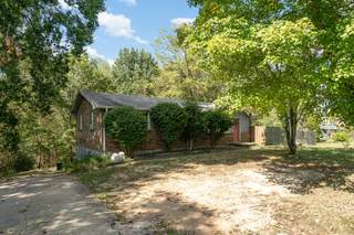MLS# 2709173 - 1401 Bearwallow Rd in none in Ashland City Tennessee 37015