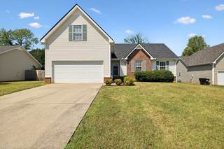 MLS# 2739427 - 1228 Ballater Dr in Evergreen Farms Sec 12 in Murfreesboro Tennessee 37128
