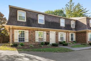 MLS# 2746730 - 1100 W Main St, Unit A1 in Colony House Condo in Franklin Tennessee 37064