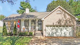 MLS# 2747117 - 300 Highland Dr in Northwoods Subd Ph 4 in White House Tennessee 37188