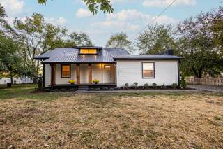 MLS# 2747327 - 1202 N Church St in N/A in Portland Tennessee 37148