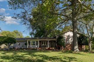 MLS# 2748057 - 203 Elliott Ct in Meadow Brook Sec 1 in Columbia Tennessee 38401