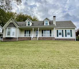 MLS# 2749625 - 701 Brushy Ridge Dr in Woodland Hills Sec 2 in La Vergne Tennessee 37086