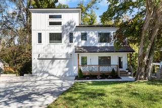 MLS# 2751064 - 2230 Weona Dr in Maplecrest in Nashville Tennessee 37214
