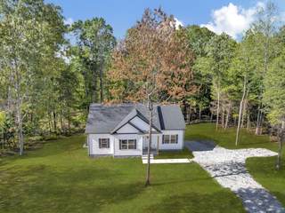 MLS# 2752270 - 1514 East Piney Road in .New Home on 1.51 Acres+/- in Dickson Tennessee 37055