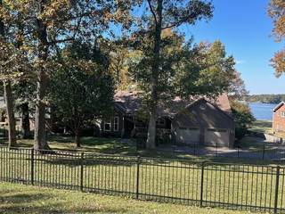 MLS# 2753047 - 1053 Morning View Dr in Five Coves Sec 2 in Gallatin Tennessee 37066