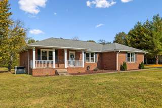 MLS# 2753945 - 221 Oak Point Ln in Oak Point in Mount Juliet Tennessee 37122