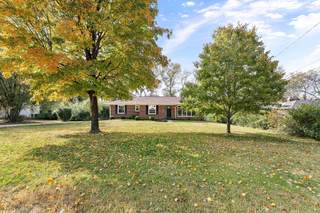 MLS# 2754378 - 1112 Spencer Ave in Halewood Est in Gallatin Tennessee 37066