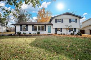 MLS# 2756890 - 146 Oak Park Dr in Oak Park in Nashville Tennessee 37207