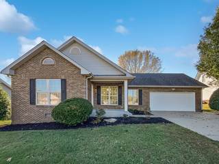 MLS# 2758884 - 894 Skye View Dr in Foxfire Sec 5 in Gallatin Tennessee 37066