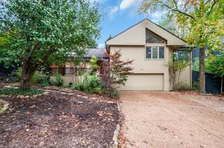 MLS# 2759954 - 525 Harpeth Trace Drive in Harpeth Trace Estates in Nashville Tennessee 37221