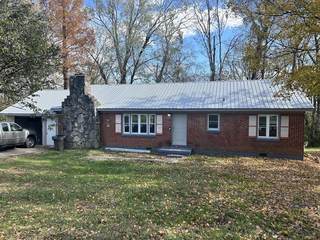 MLS# 2761106 - 120 River Heights Dr in River Hgts in Columbia Tennessee 38401