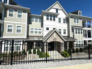 MLS# 2761139 - 900 Vintage Green Ln, Unit 301 in Shadow Green Condos Sec1 in Franklin Tennessee 37064