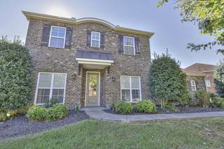 MLS# 2762376 - 136 Windmill Point Cir in Windstar Bay Sec 3A in Hendersonville Tennessee 37075