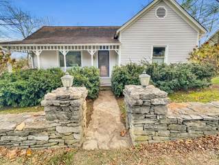 MLS# 2763759 - 4263 Old Hillsboro Rd in NA in Franklin Tennessee 37064