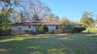MLS# 2764095 - 204 Linda Ln in Blair Heights in Madison Tennessee 37115